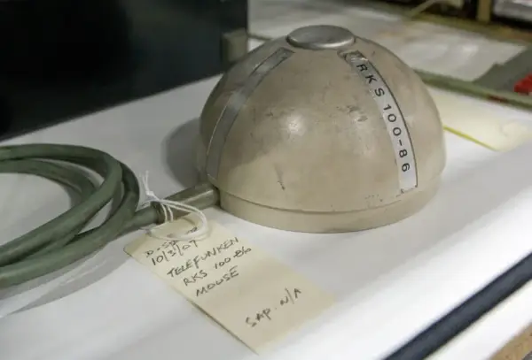 Kto i kiedy wynalazł mysz komputerową? Zaskakująca historia jej powstania